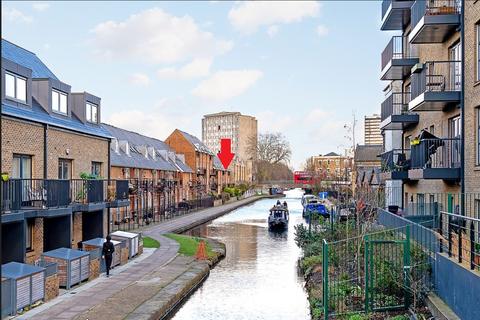 1 bedroom apartment for sale, Old Ford Road, London E3