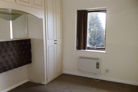 1 bedroom apartment to rent, Moncrieffe Close, Dudley