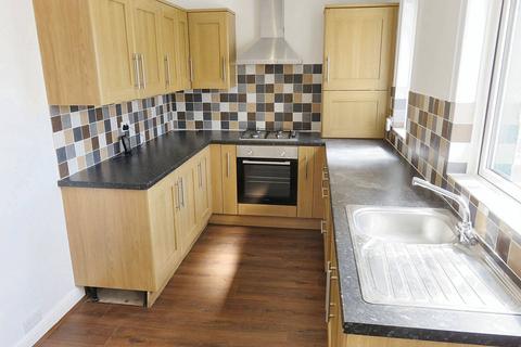 2 bedroom terraced house to rent, Marina Crescent , Skipton BD23