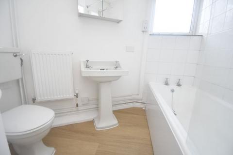 undefined, 71a Hamilton Road, Reading RG1
