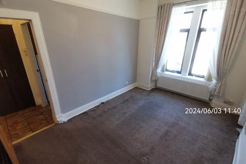 1 bedroom flat to rent, Alexandra Street, Kirkcaldy, KY1