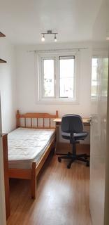 3 bedroom house share to rent - CORPORATION STREET