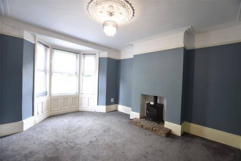 3 bedroom apartment to rent, Chesterwood Terrace, Bill Quay, NE10