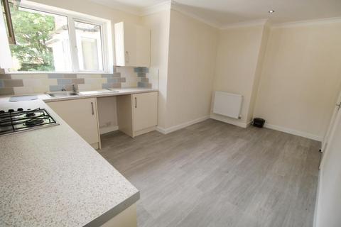 2 bedroom flat to rent, R L Stevenson, Westbourne, Bournemouth BH4