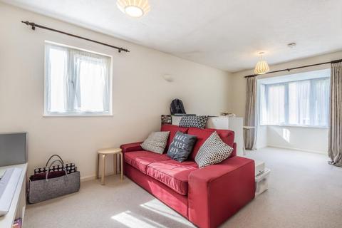2 bedroom flat to rent, Henley On Thames,  Oxfordshire,  RG9