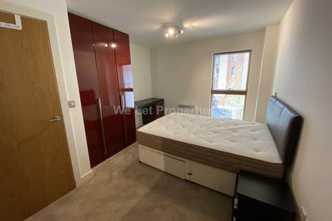 1 bedroom apartment to rent, Fernie Street, Manchester M4