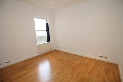 2 bedroom apartment to rent, South Parade, Southsea