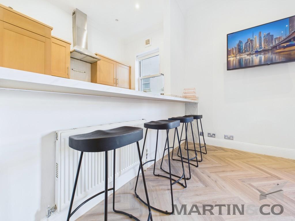 Breakfast Bar
