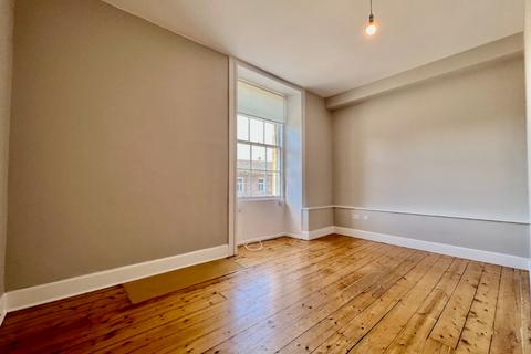 undefined, Montrose Terrace, Abbeyhill, Edinburgh, EH7