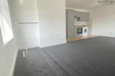 Studio to rent, Tavistock Court, Mapperley Park