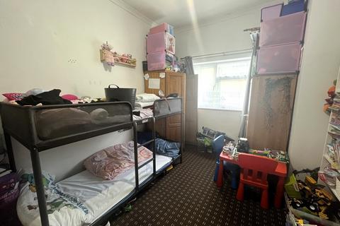 1 bedroom flat to rent, Fairfield Road, West Drayton