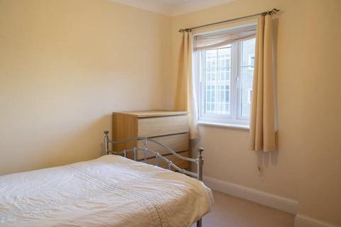 2 bedroom apartment to rent, Reliance Way,  East Oxford,  OX4