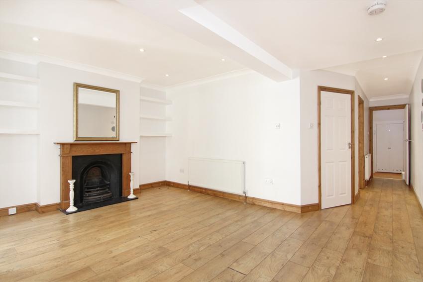 Spencer Road, Acton, W3 1 bed flat £375,000
