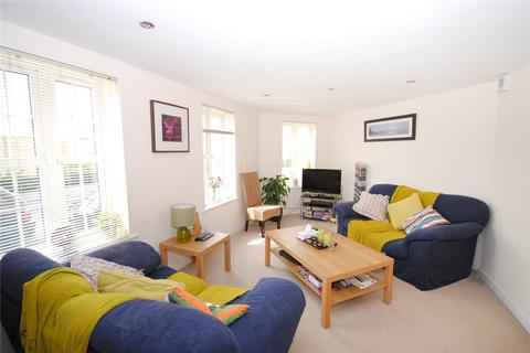 2 bedroom apartment to rent, Woodford Way, Witney, Oxfordshire, OX28