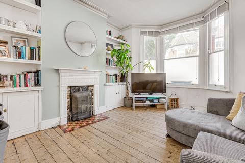 2 bedroom flat to rent, Bronsart Road, Fulham, London