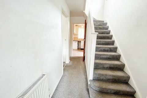 4 bedroom detached house to rent, 3/4 Bedroom House To Let - HP12