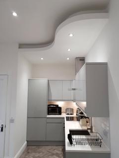 2 bedroom apartment to rent, Dean Park Street, Edinburgh, Midlothian