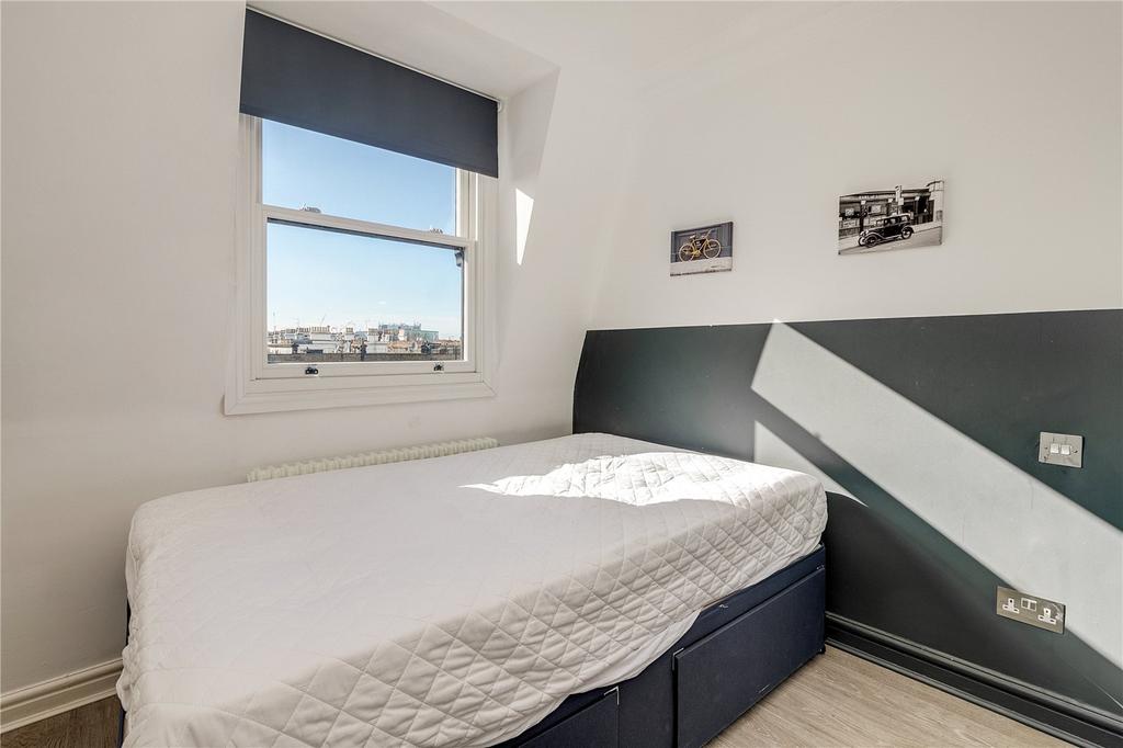 Apartment in London - View 5