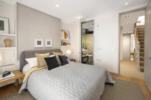 undefined, Donne Place, London, SW3