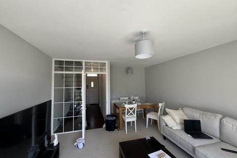 2 bedroom end of terrace house to rent, Thurleigh Road, Balham SW12