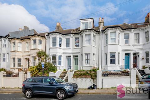 4 bedroom terraced house to rent - Princes' Crescent, Brighton