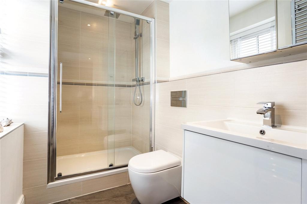 Bedroom 1 En Suite