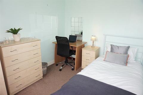3 bedroom terraced house to rent, Albert Street, Bangor, Gwynedd, LL57