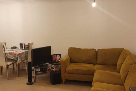 2 bedroom apartment to rent, Verdant Lane, Manchester M30