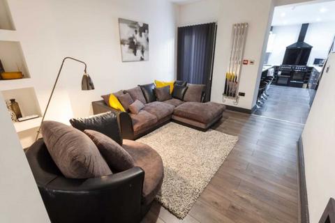6 bedroom house share to rent, Toft Street, Kensington