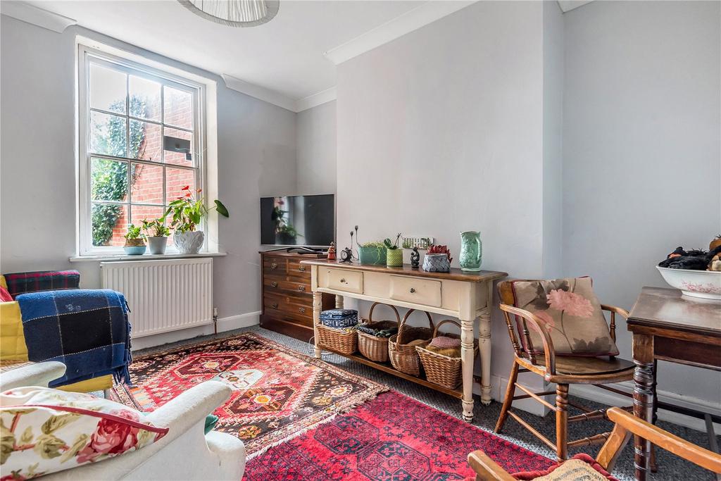 St. James Lane, Winchester, Hampshire, SO23 2 bed terraced house £450,000