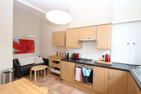 3 bedroom flat to rent, Havelock Street, Hillhead, Glasgow, G11