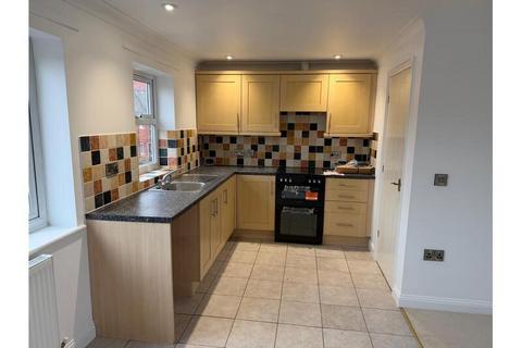 2 bedroom detached house to rent, Saviano Way, Bridgwater, TA6