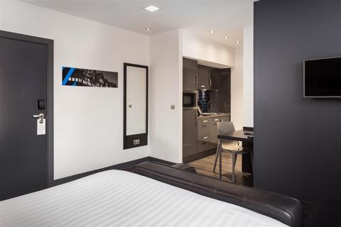 Studio to rent, Roomzzz Aparthotel, Chester City