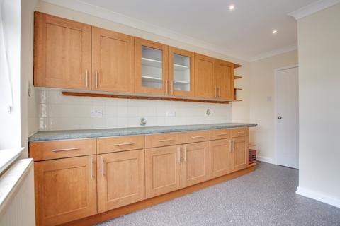 2 bedroom flat to rent, Butts Road, Sholing