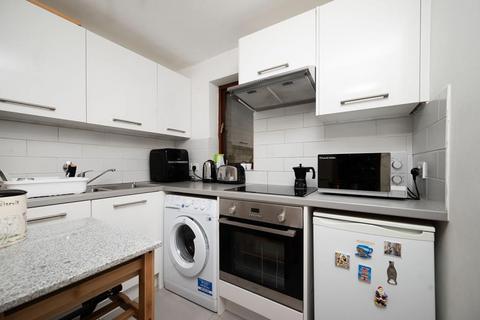 Studio to rent, CARRARA WHARF, FULHAM, SW6