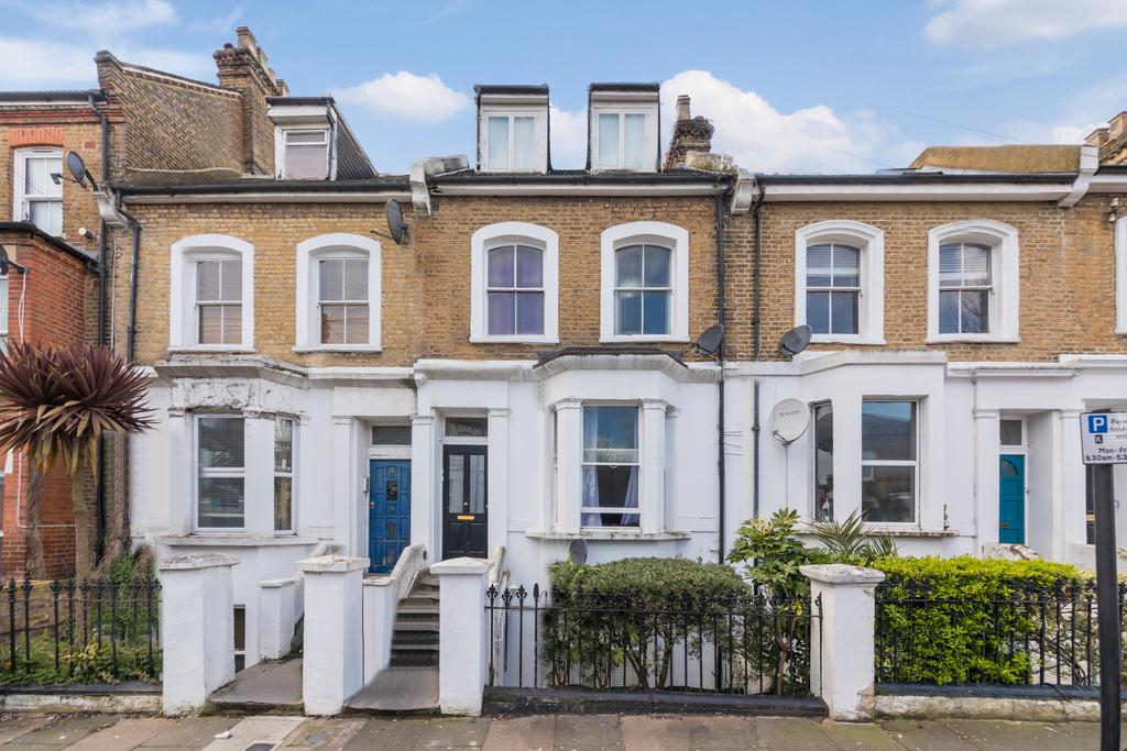 Spencer Road, Acton, London 1 bed £385,000
