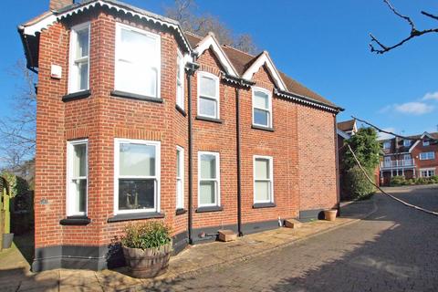 1 Austyns Place, Ewell, Epsom, KT17 1SQ