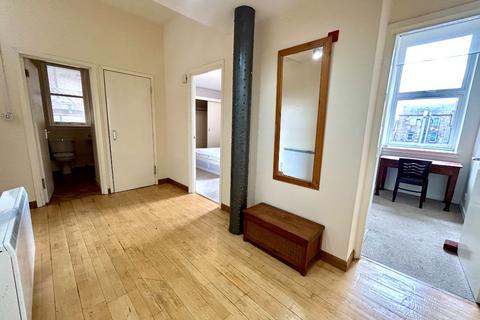 3 bedroom flat to rent, Pitt Street, Charing Cross, Glasgow, G2