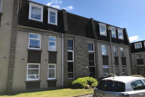 2 bedroom flat to rent, 12 Linksfield Gardens, Aberdeen, AB24 5PF