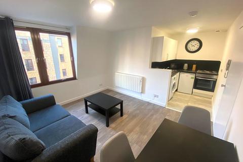 1 bedroom flat to rent, George Street, Top Floor, AB25