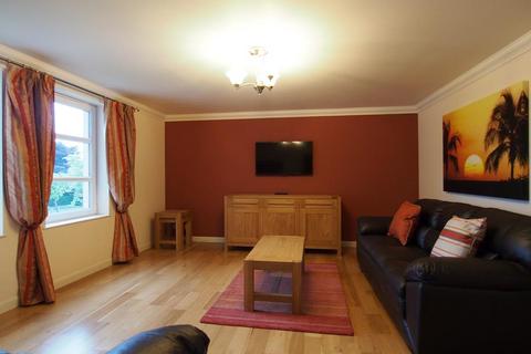 2 bedroom flat to rent, Western Cross, Anderson Drive, AB15