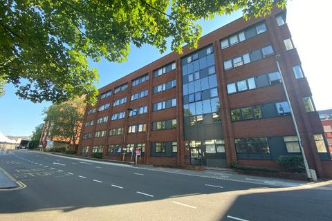 1 bed flat/apartment for rent in Farnsby Street, Central, Swindon, SN1