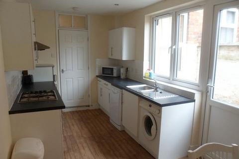 1 bedroom in a house share to rent, Abington, Northampton NN1
