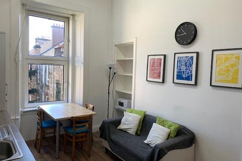 3 bedroom flat to rent, Hyndland Street, Partick, Glasgow, G11