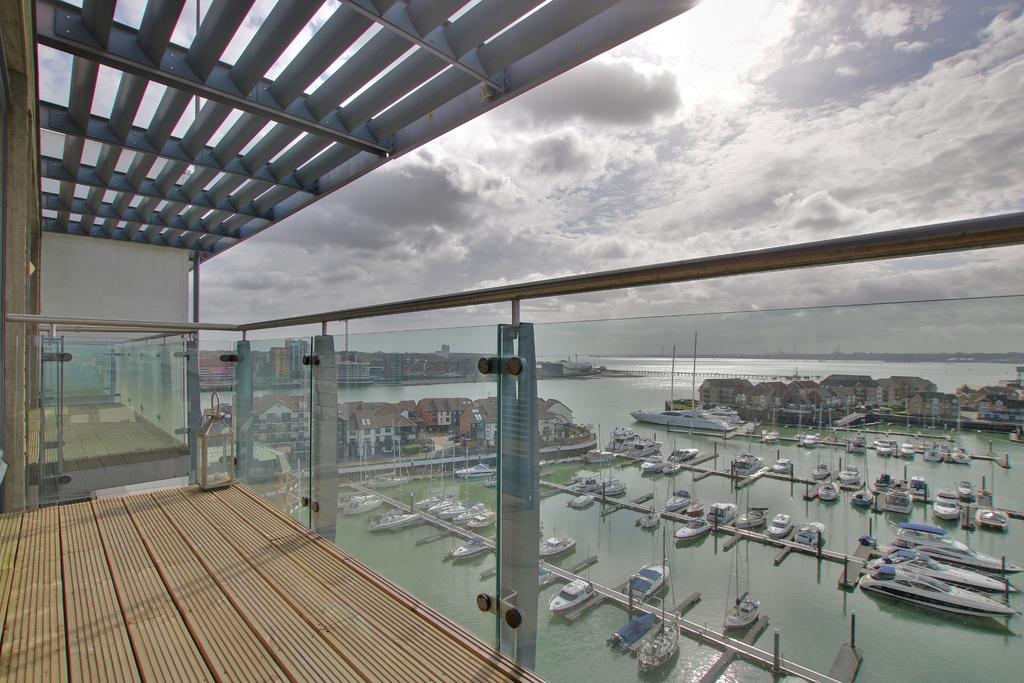 Ocean Village, Southampton 2 bed penthouse £600,000