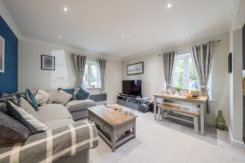 2 bedroom apartment for sale, Ridge House, Springwell Lane, Rickmansworth