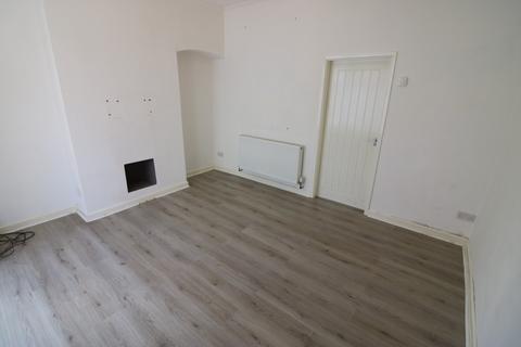 2 bedroom terraced house to rent, 8 Myrtle Grove