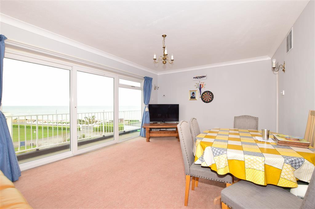 Norfolk Square, Bognor Regis, West Sussex 2 bed apartment £210,000