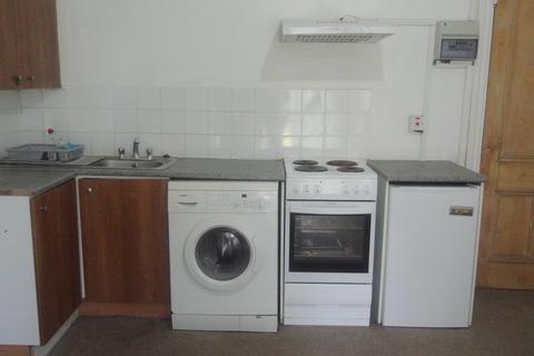 Studio to rent, Penerley Road, Catford  SE6