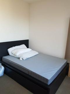 3 bedroom maisonette to rent, RICHMOND WAY, SHEPHERDS BUSH, LONDON W14